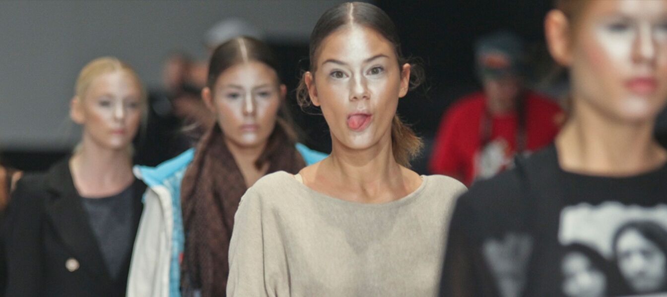 Patika is childlike, it seeks.